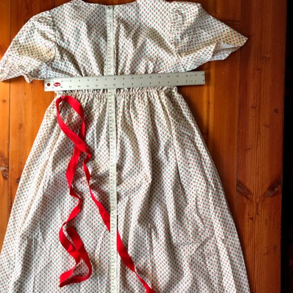 70's Floral Empire Waist Smocked Bodice Maxi Dress - Picture 4 of 4